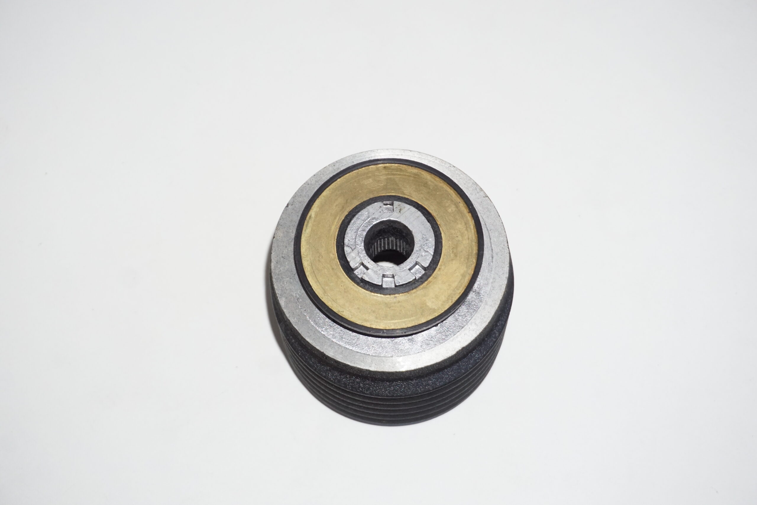 Mozzo volante momo Toyota Corolla 84-87 - immagine 2