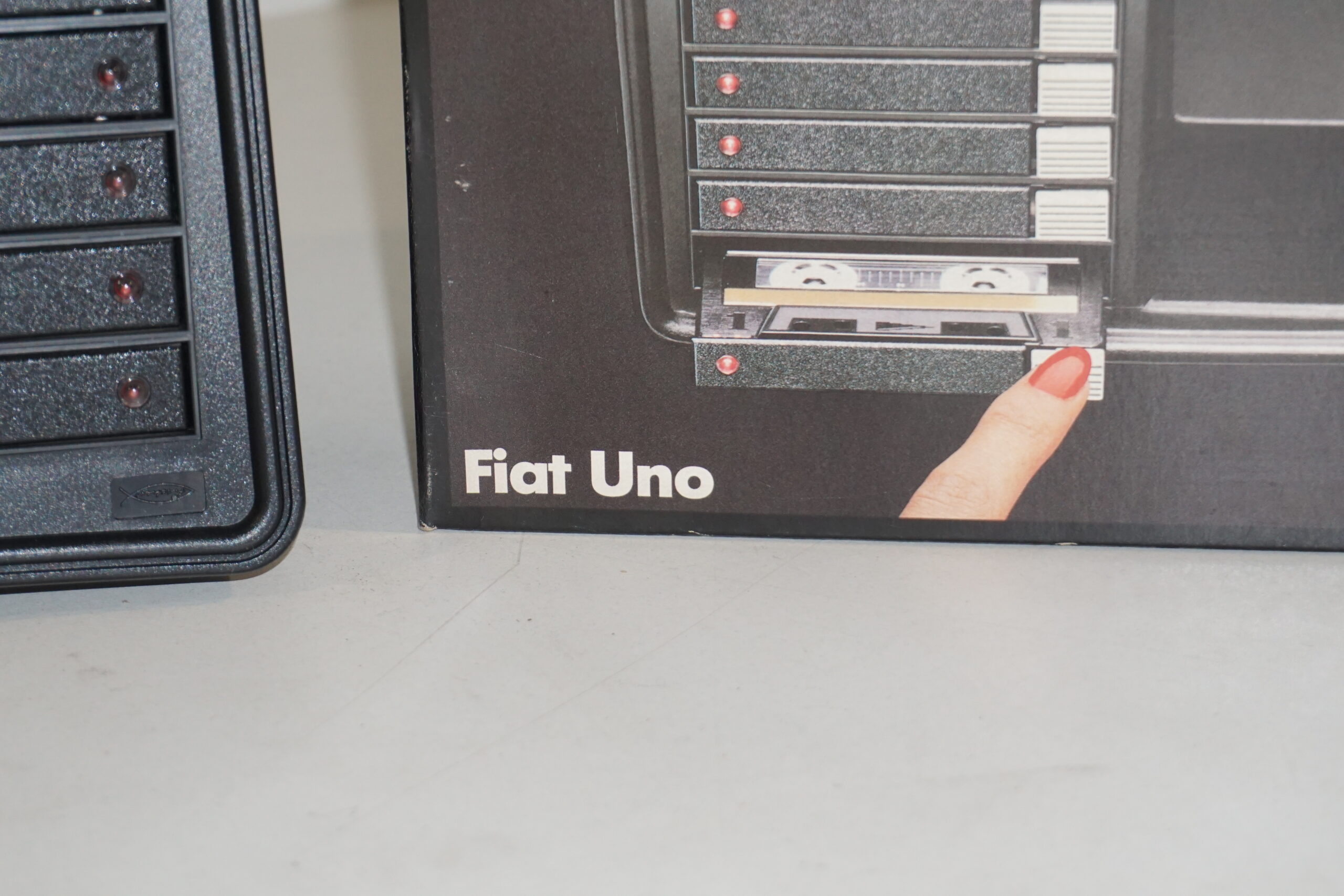 Porta cassette Fiat Uno Vintage - immagine 2
