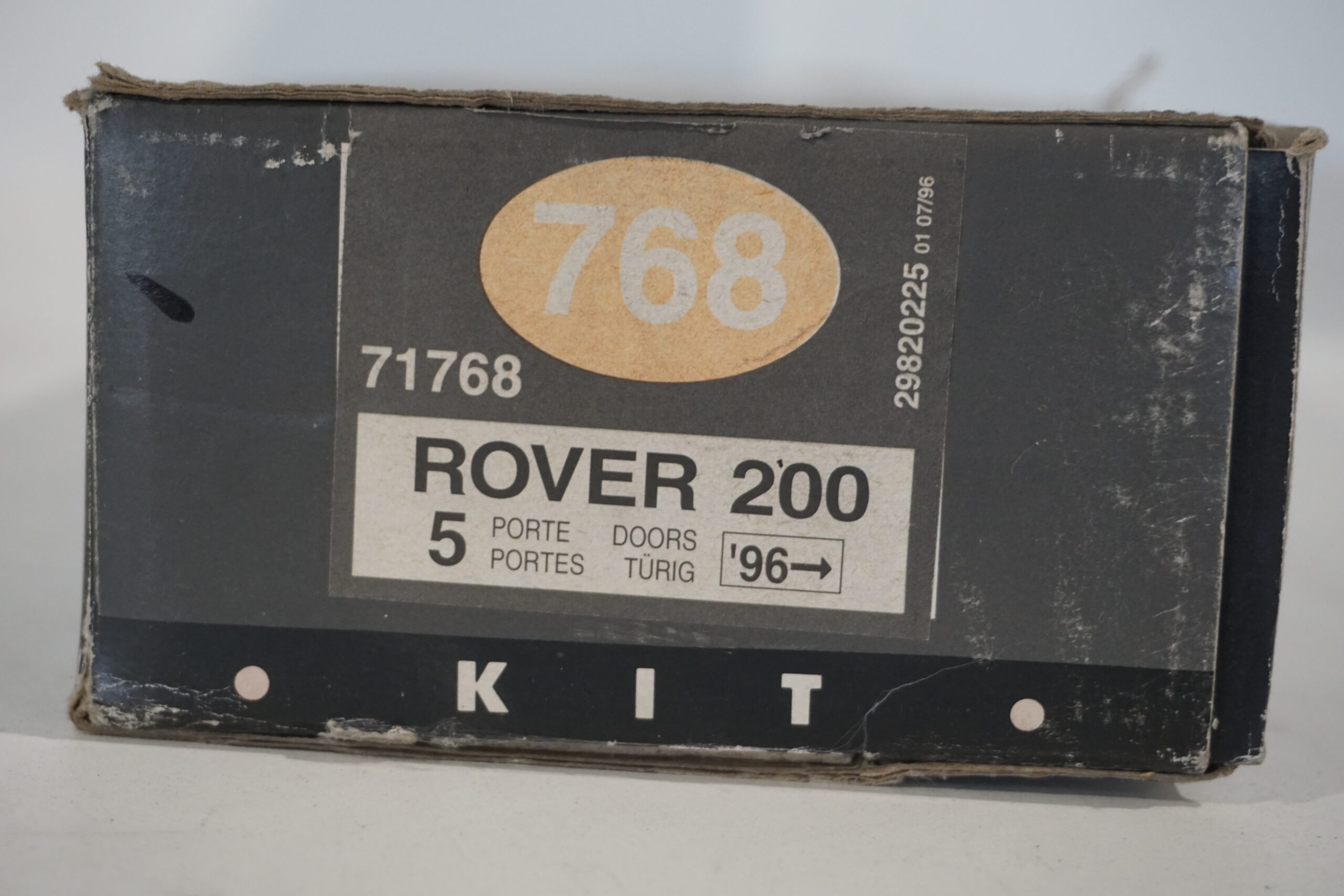 Kit staffe di fissaggio Fapa 768 Range Rover 200 '93 - immagine 2