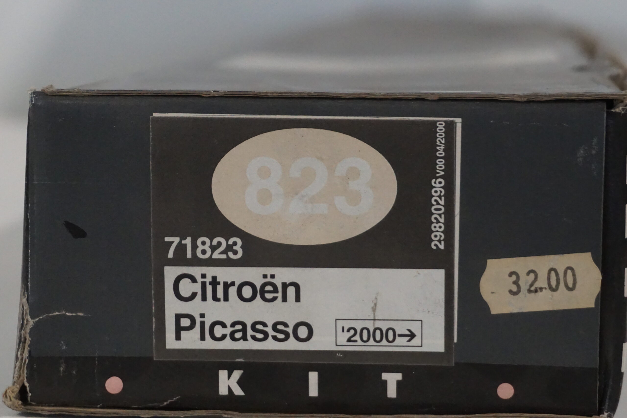 Kit staffe di fissaggio Fapa 823 Citroen Picasso 2000 - immagine 2