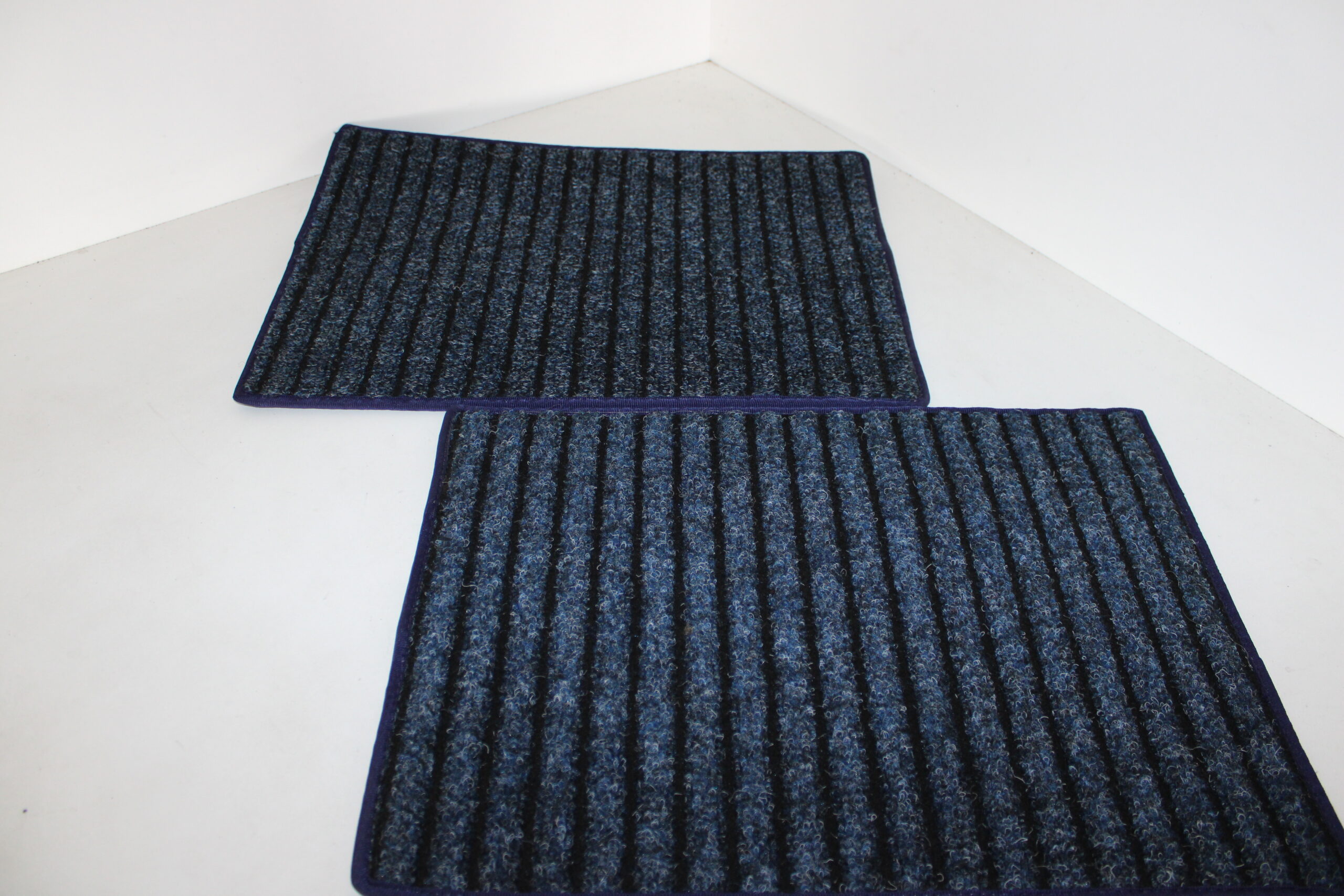 Tappeto per auto completo automotorsport generico blu moquette - immagine 3