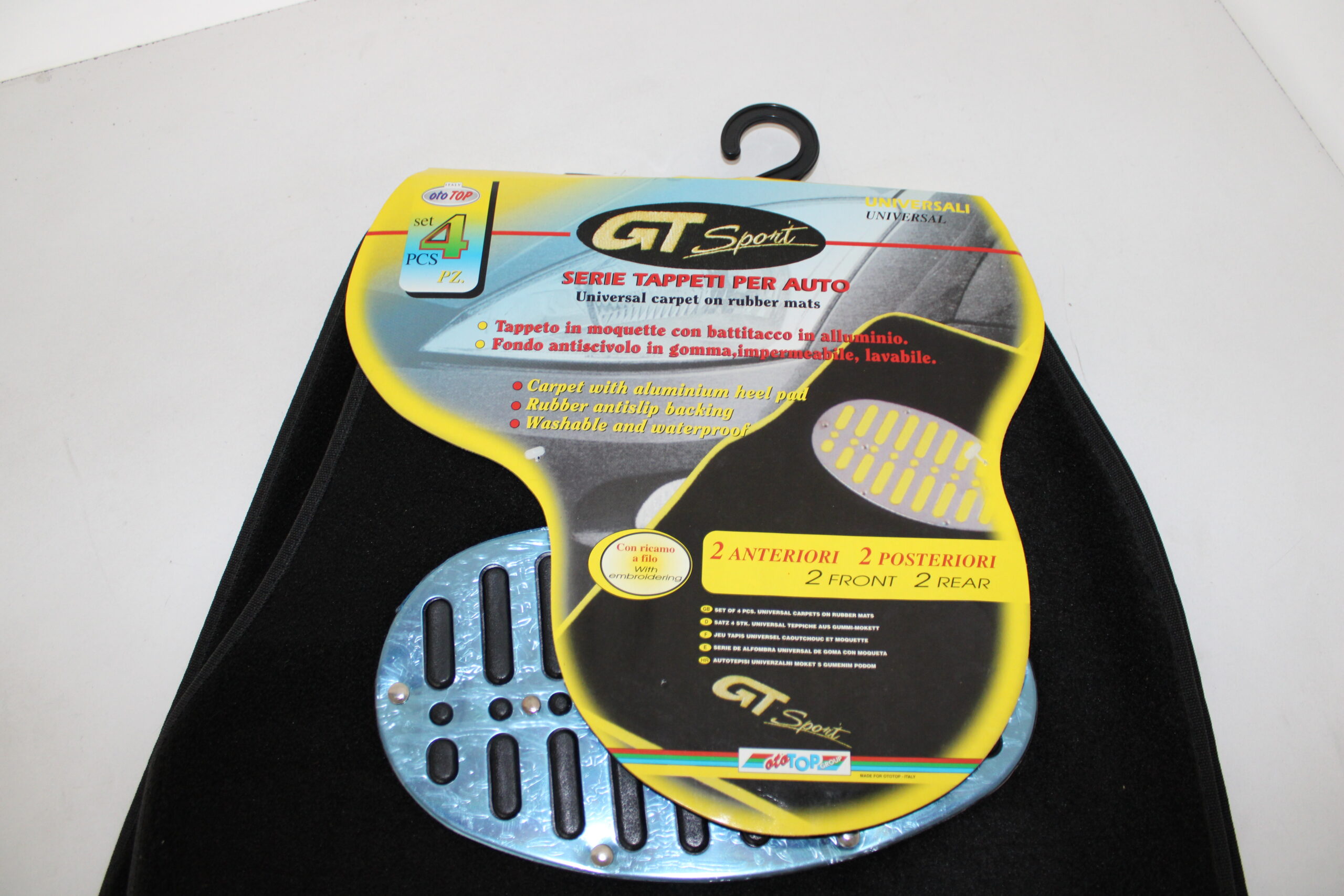 Tappetino auto completo tuning con battitacco in alluminio e ricamo GT sport - immagine 2